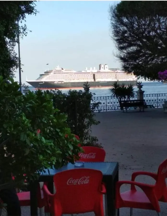 Bed and Breakfast Taorbay Giardini-Naxos