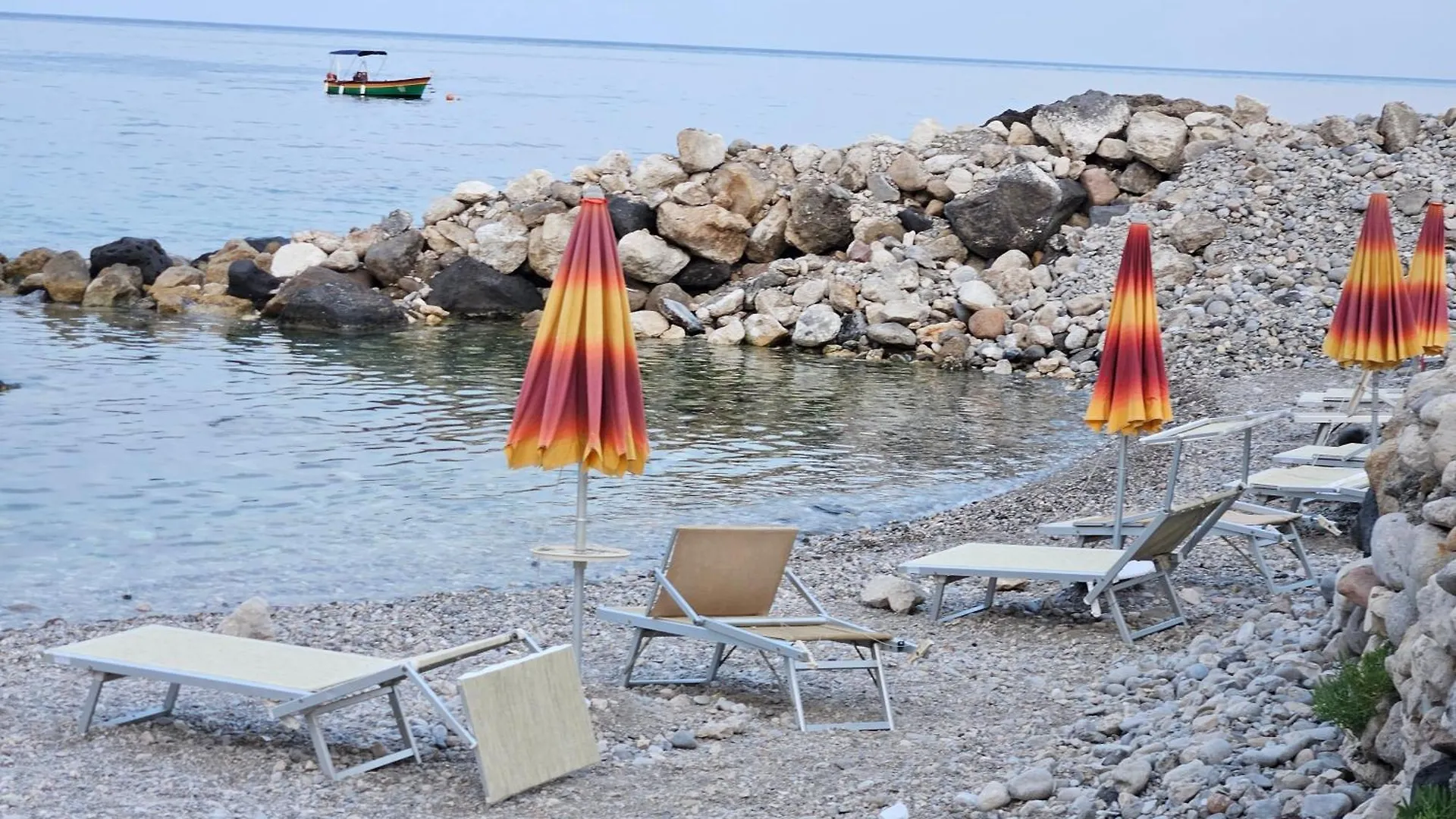 Taorbay Bed & Breakfast Giardini Naxos Italy
